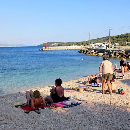 Apartments By The Sea Slatine, Ciovo - 1128 Экстерьер фото