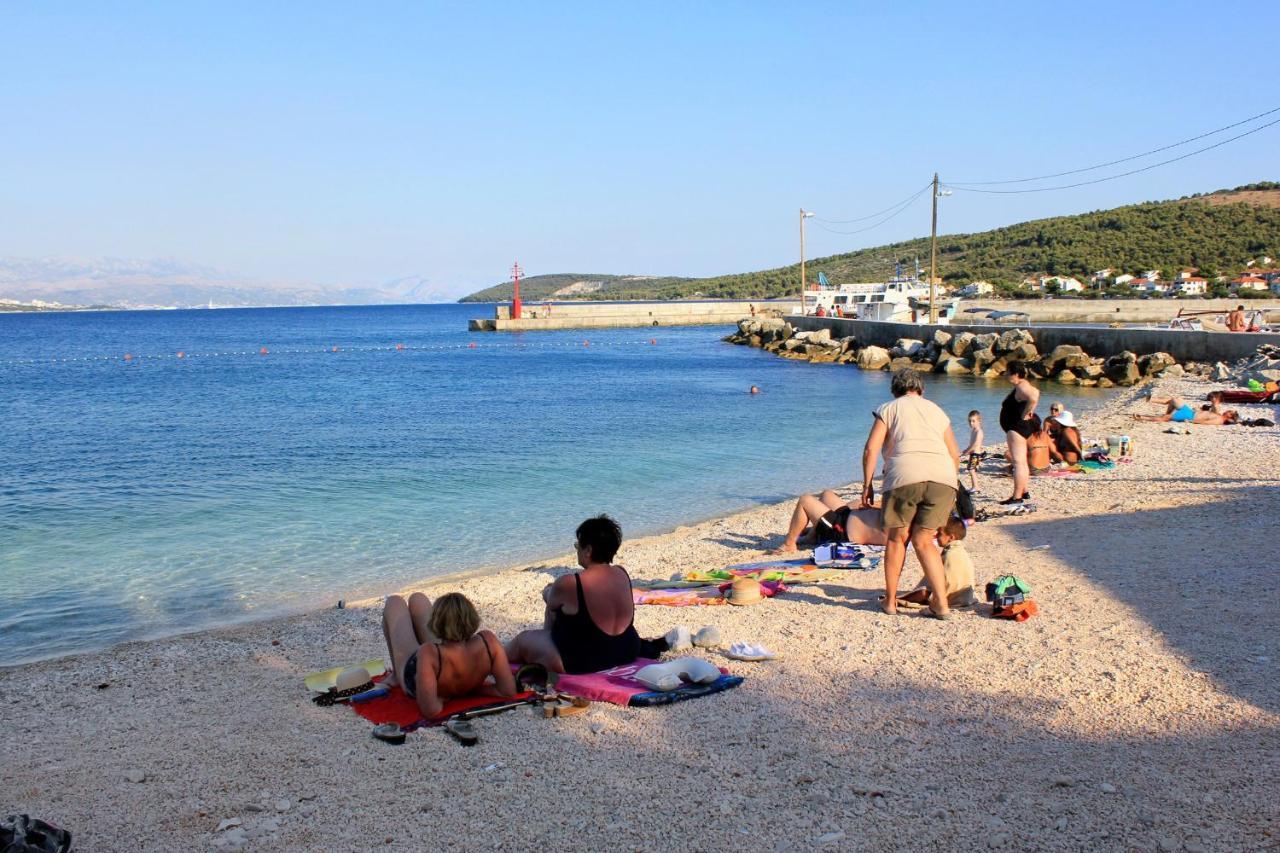 Apartments By The Sea Slatine, Ciovo - 1128 Экстерьер фото