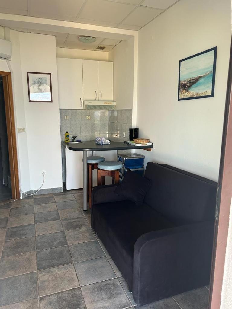 Apartments By The Sea Slatine, Ciovo - 1128 Номер фото